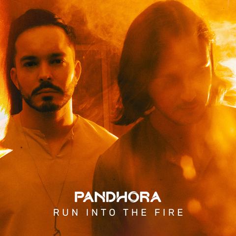 Run Into the Fire (Extended Mix)封面